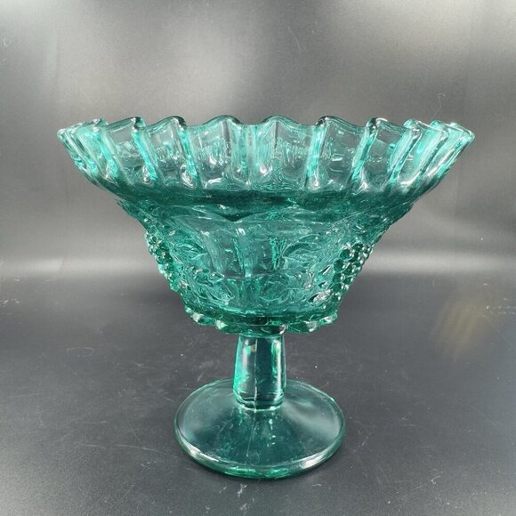 Westmoreland Laurel Green Paneled Grape Pedestal Compote Bowl Dish Wavy Edges - Picture 12 of 14